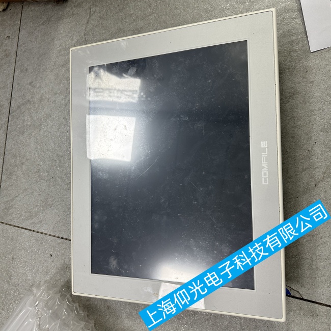 COMFILE觸摸屏CUPC-P300通電后反復閃屏不開機故障維修技巧