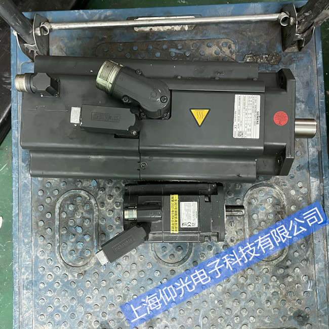 西門子伺服電機(jī)維修1FT7062-1AF71-1MH1報(bào)警顯示A05002故障維修